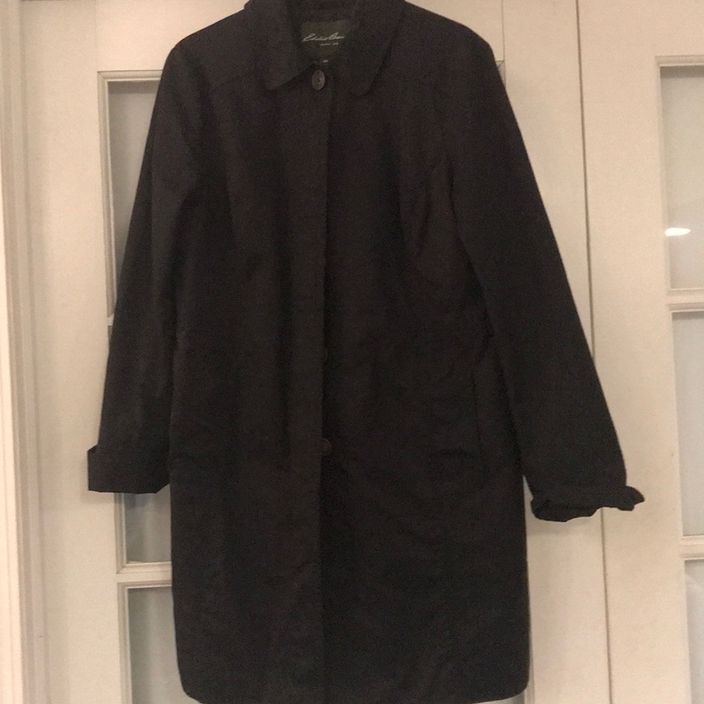 Eddie Bauer all weather mid thigh classic coat!!